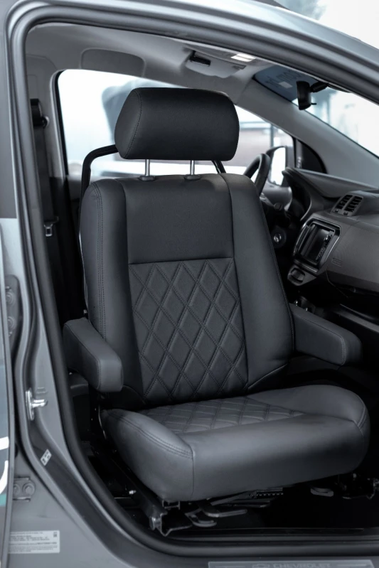 banco giratório veicular para cadeirante